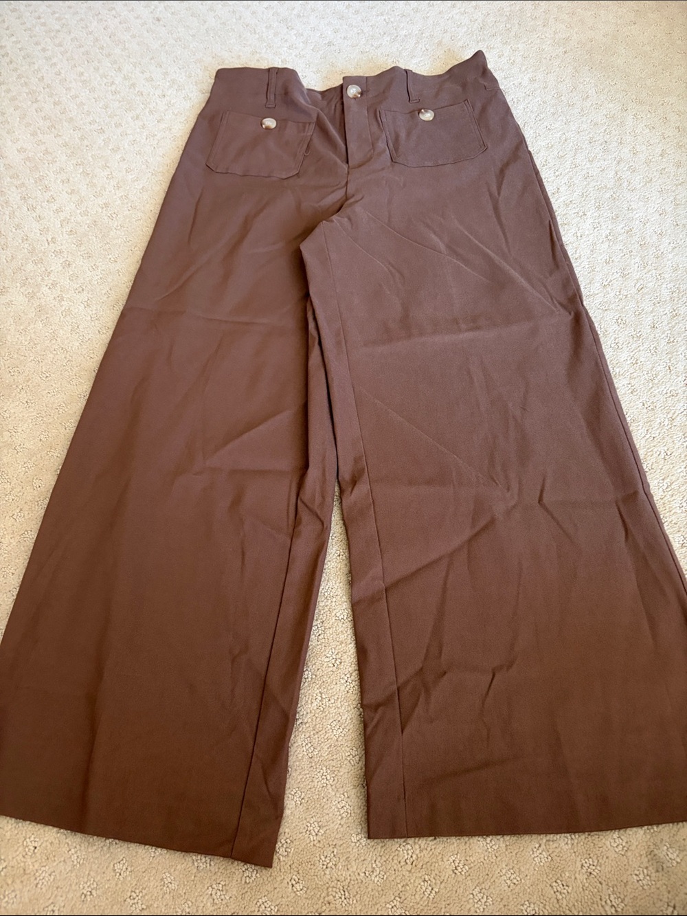 Jules & Leopold Cropped Wide-Leg Trousers in Brown